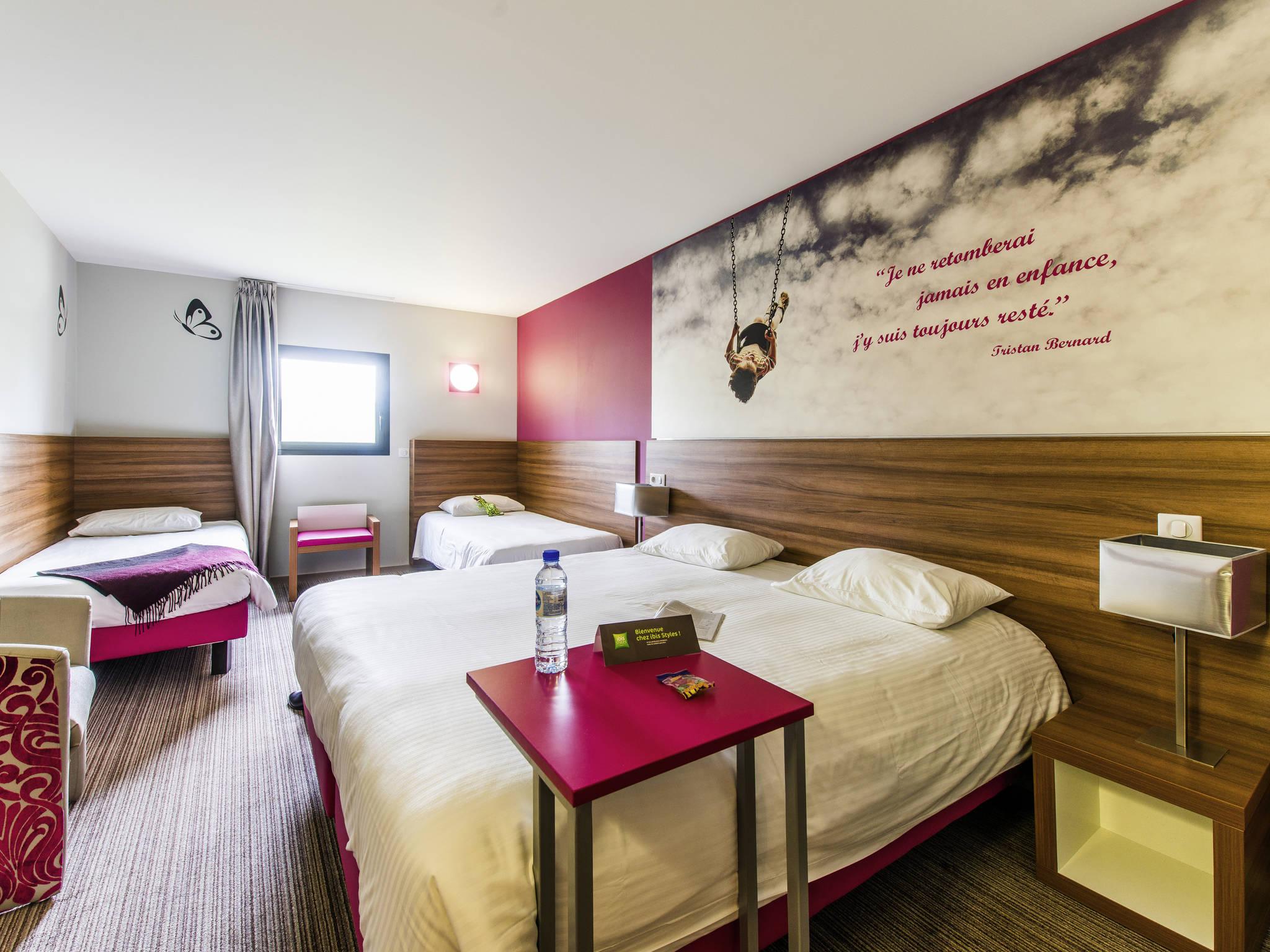 Ibis Styles Castres Hotel Castres  Exterior photo